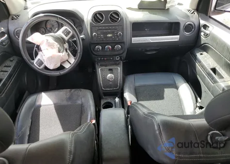 2016 Jeep Compass Sport из США, поврежденный, VIN 1C4NJDBB7GD725574